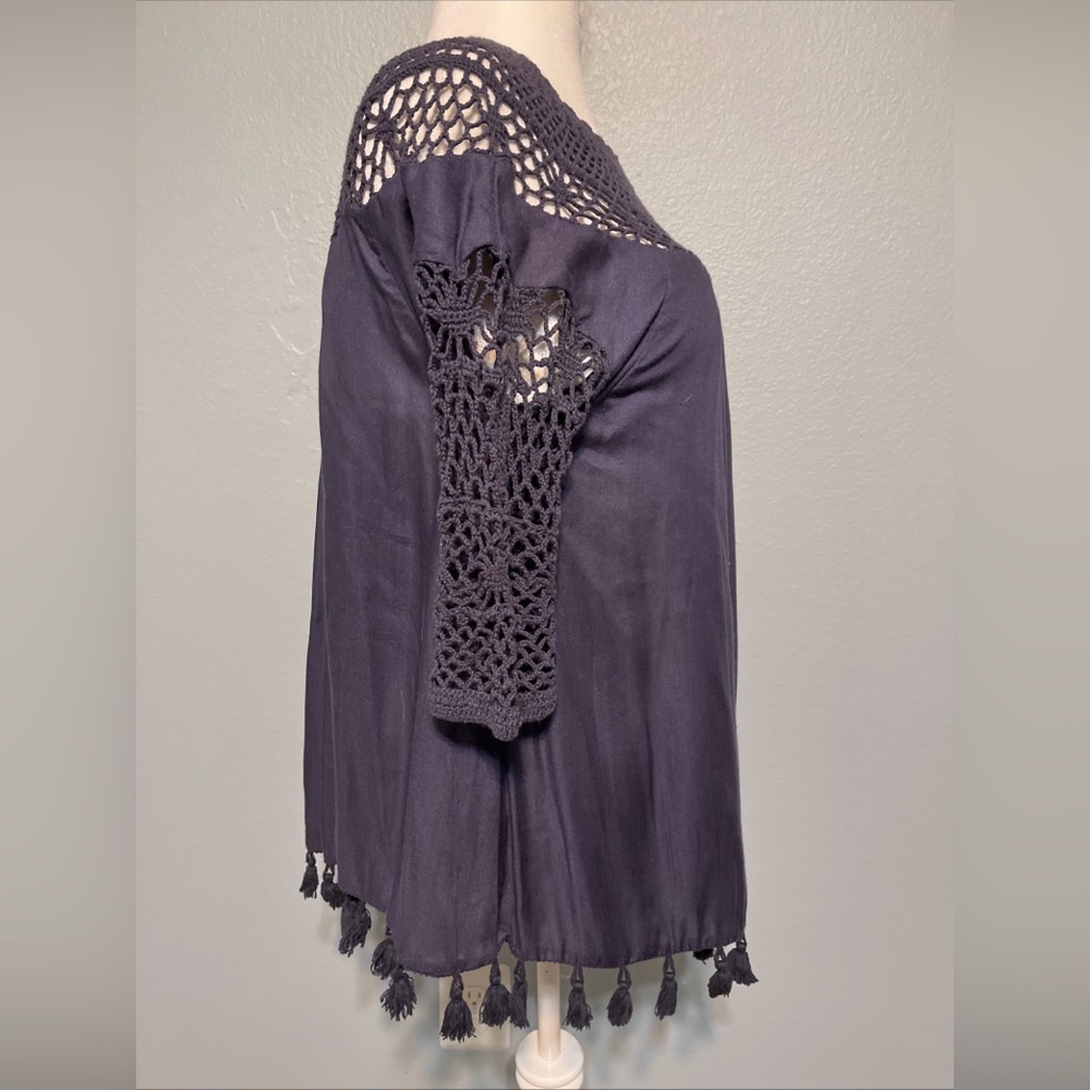 Chelsea & Theodore Blue Crochet Lace Peasant Top Tassel Hem Boho Festival Large - Picture 2 of 6
